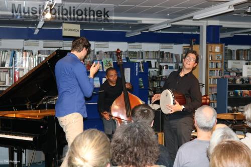 Jazz in der Buecherei mit Triosence 28.10.2022