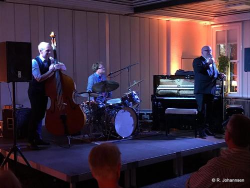 10-Konzert 21.4.19 Holstenhallenrestaurant (11)